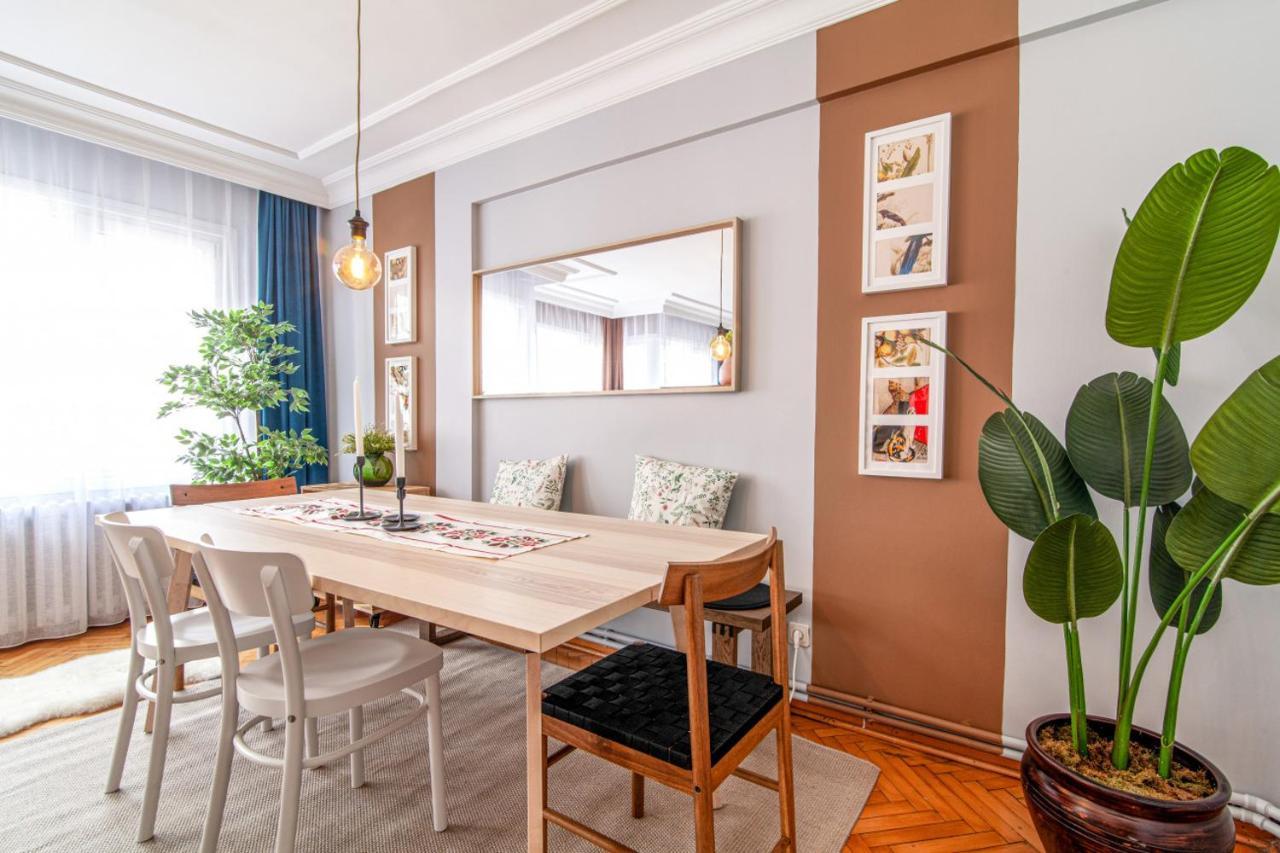 Gorgeous Flat With Lovely Balcony In Nisantasi อิสตันบูล ภายนอก รูปภาพ